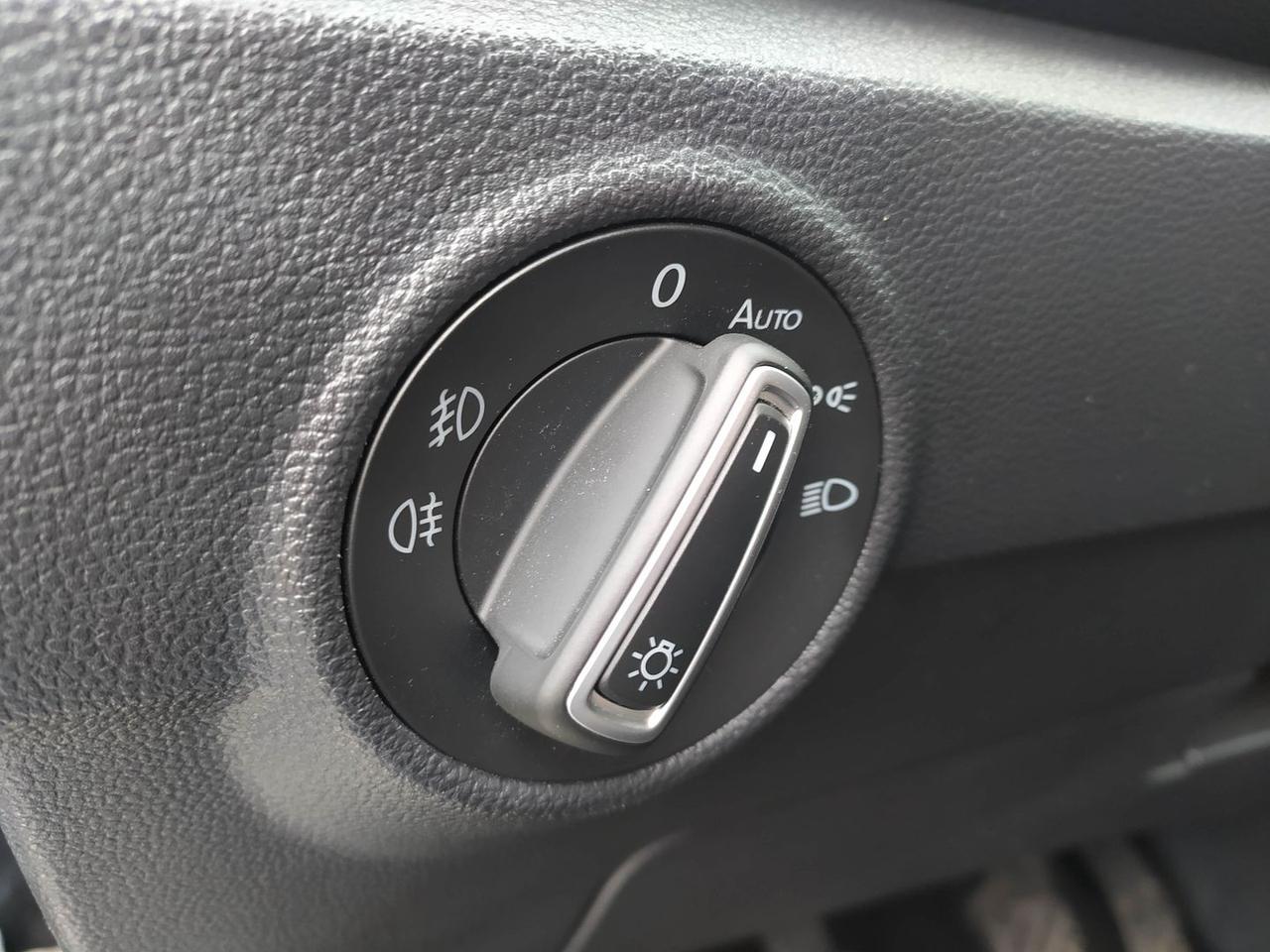 Volkswagen T-Roc Business 2.0 TDI 150CV #9725