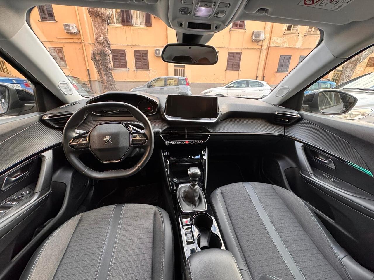 Peugeot 2008 PureTech 100 S&S Allure TUA DA 160€ ANTICIPO 0