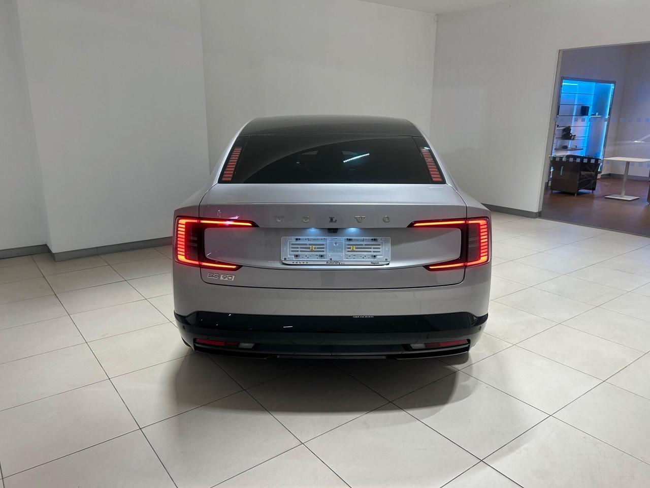 Volvo ES90 Single Motor Ext. Range Ultra *NOLEGGIO A SOLI 990€!!*