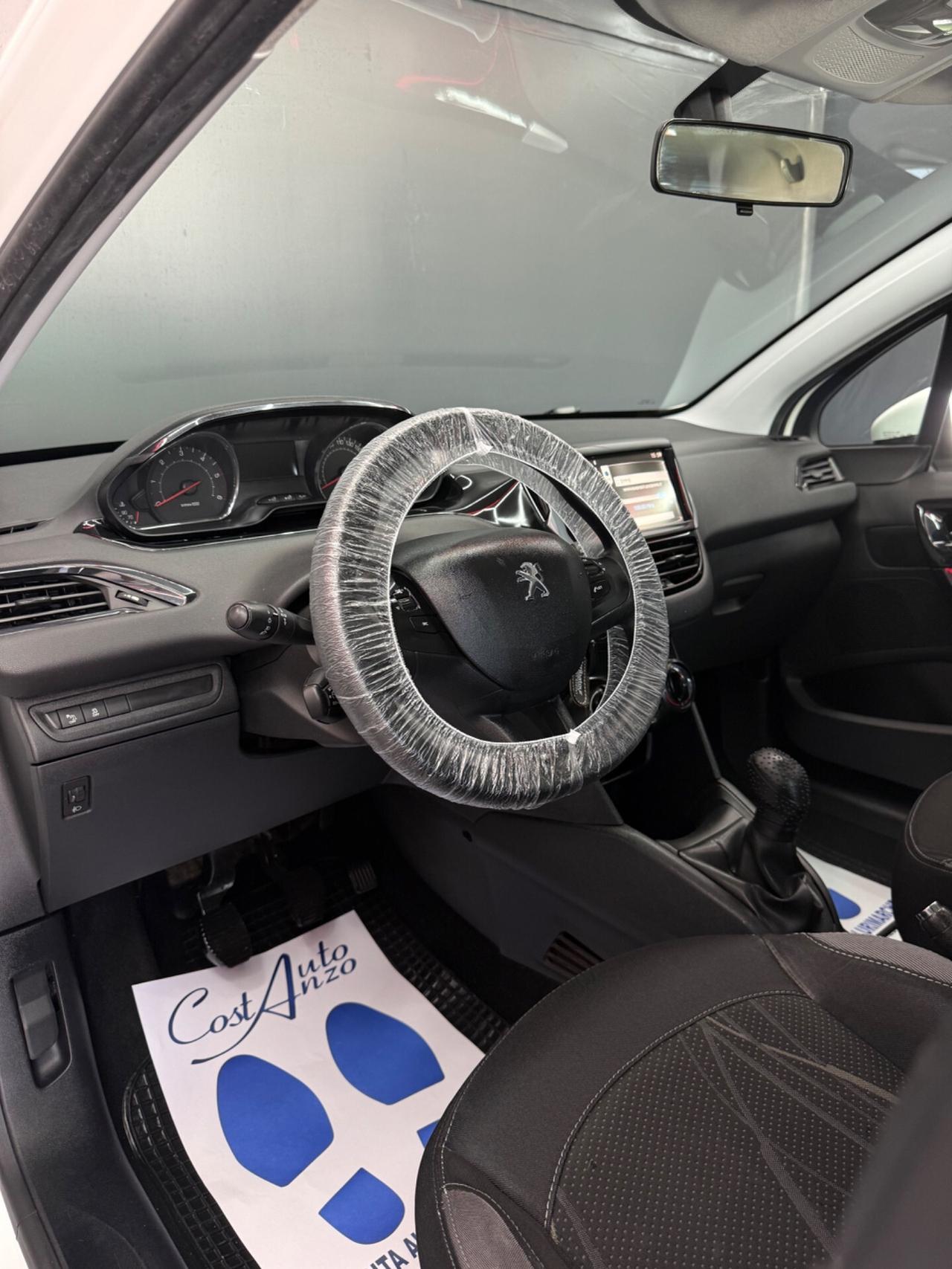 Peugeot 208 1.4 HDi 68 CV Allure
