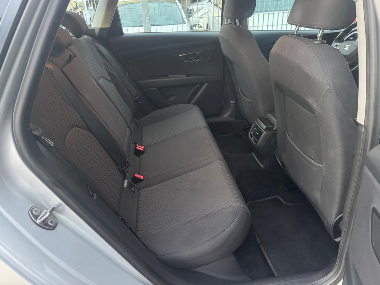 Seat Leon 1.4 TGI ST neopaten garanzia 12 mesi