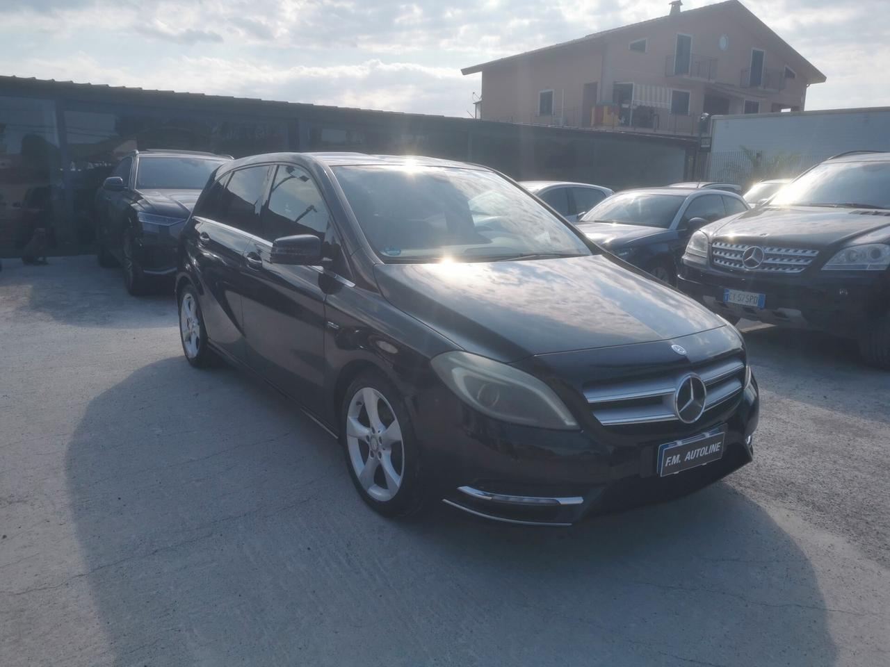 Mercedes-benz B 200 CDI BlueEFFICIENCY Premium 2012