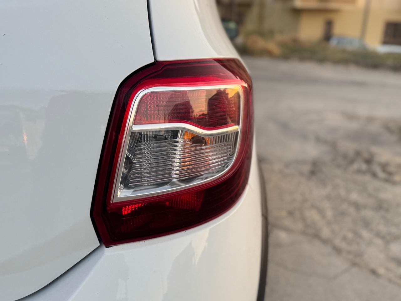 DACIA SANDERO STEPWAY 1.5 DCI PRESTIGE NAVI FULL