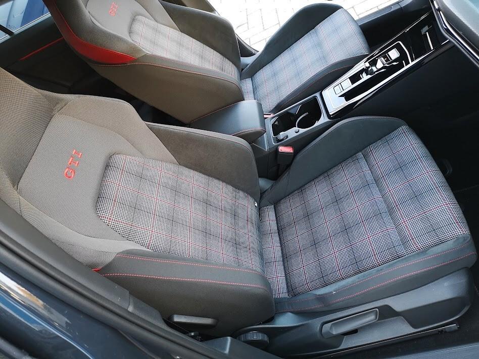 Volkswagen Golf GTI 2.0 TSI DSG IQ LED MATRIX ASSETTO RETROCAMERA CERCHI 19'