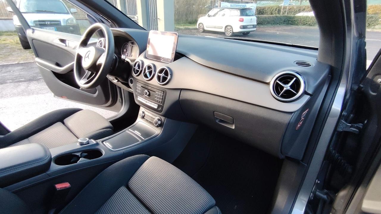 Mercedes-benz B 180 d Automatic Premium