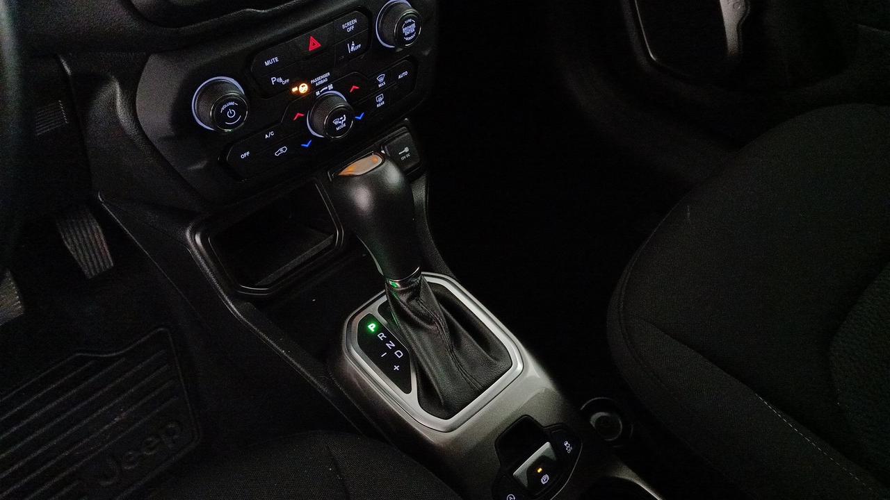 JEEP Renegade 1.3 t4 Business 2wd 150cv ddct