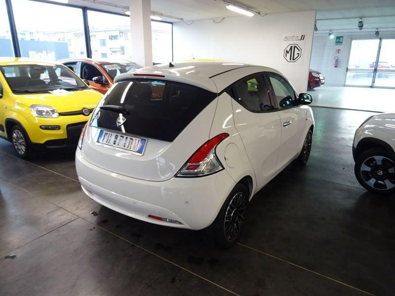 Lancia Ypsilon Ypsilon 1.2 69 CV 5 porte Mya