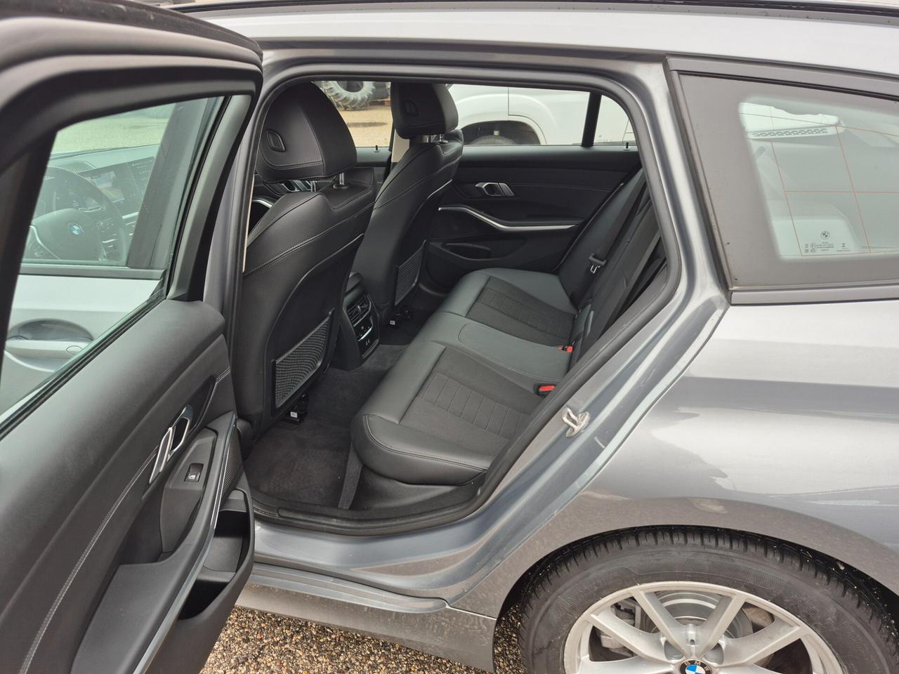Bmw 318 318d 48V Touring