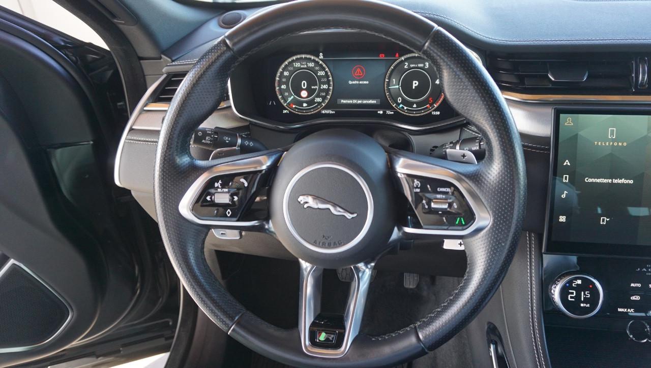 Jaguar F-Pace 2.0d i4 mhev R-Dynamic S awd 204cv auto