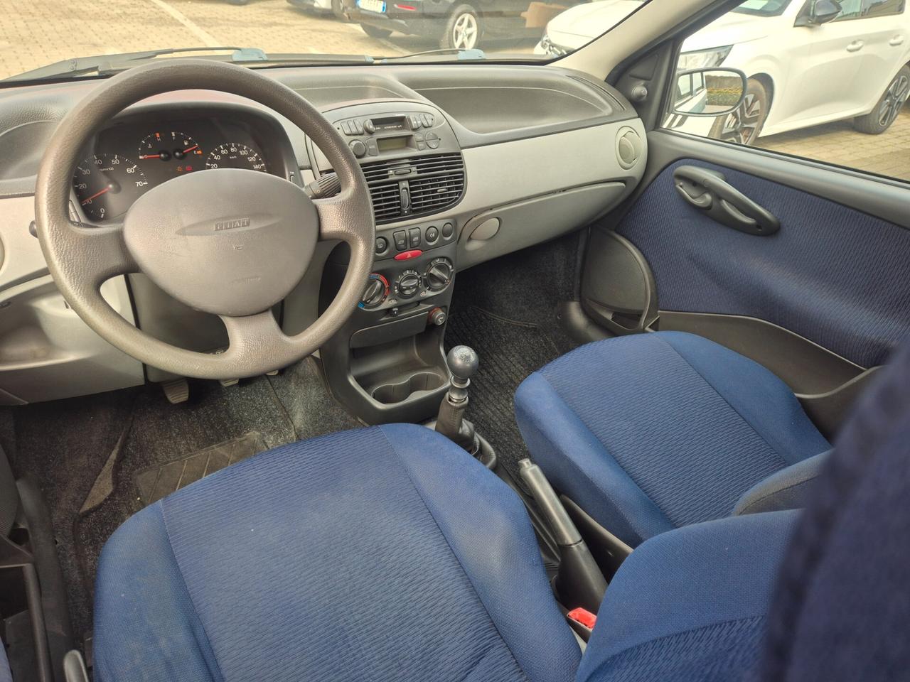 Fiat Punto 1.2i Benzina 16V cat 5 porte ELX