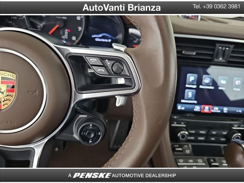 Porsche 911 911 Coupe 3.0 Carrera 4