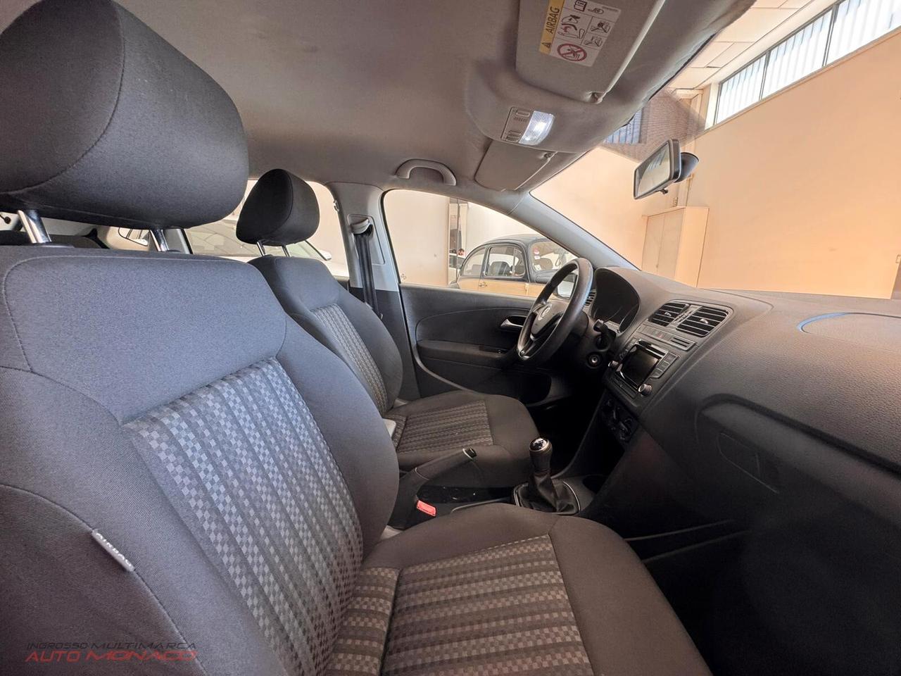 Volkswagen Polo 1.4 TDI 75cv 2015