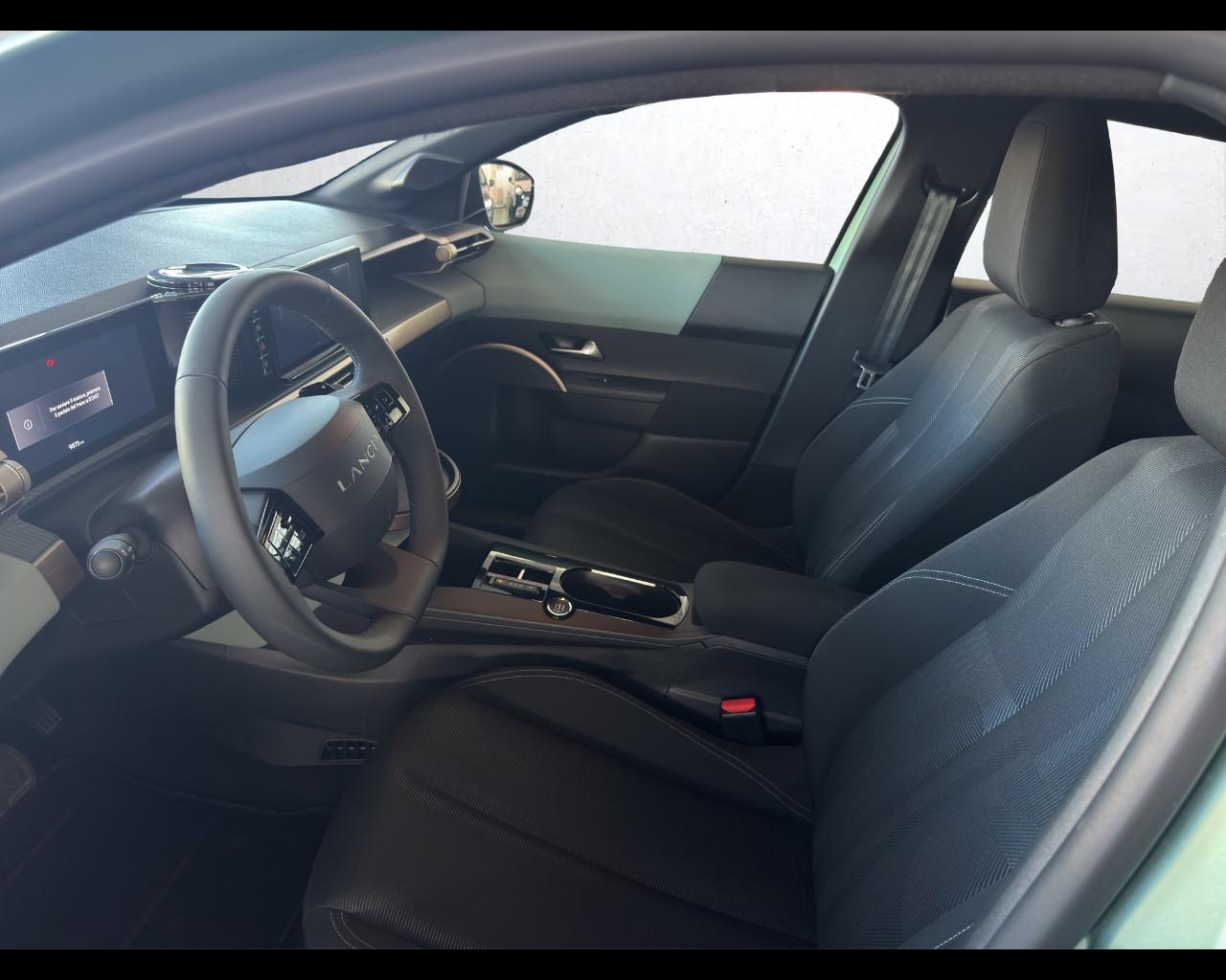 LANCIA Nuova Ypsilon Ibrida My24 Nuova Ypsilon 1.2 100cv Ibrida