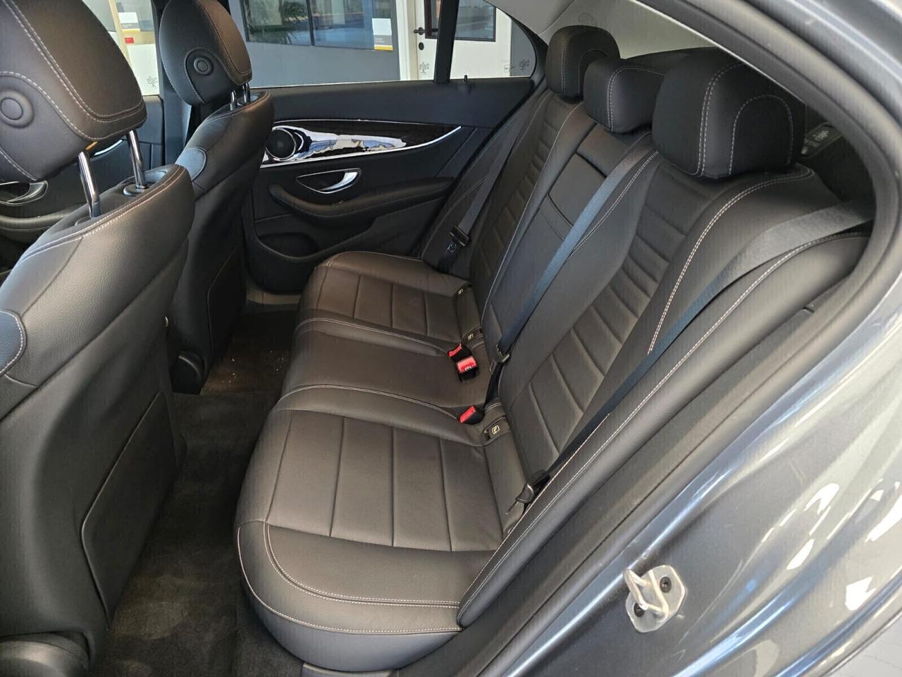 Mercedes E 220 d 4Matic Auto Business Sport 2021