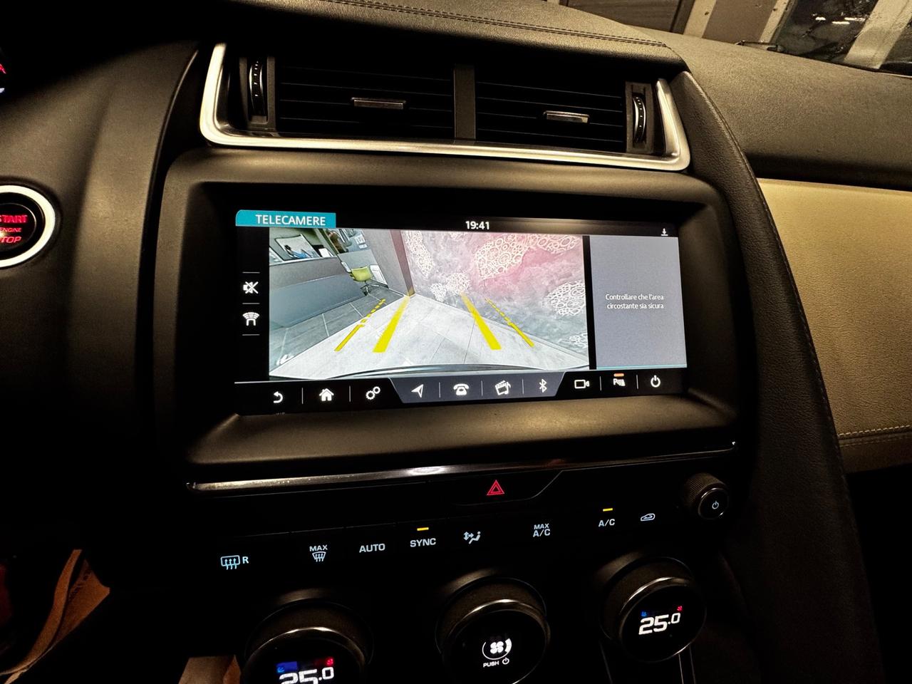 JAGUAR E-PACE 4WD R-DYNAMIC SPORT