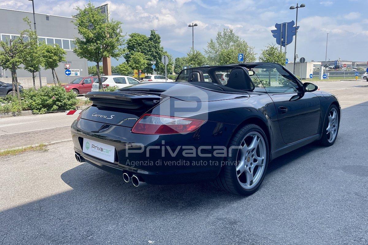 PORSCHE 911 Carrera Cabriolet
