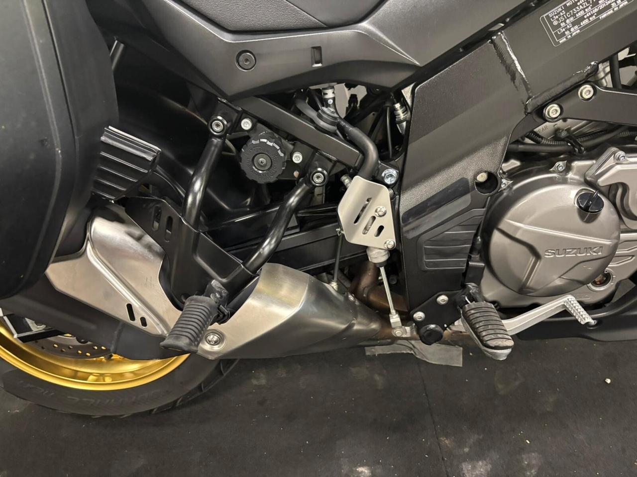 Suzuki V Strom DL 650