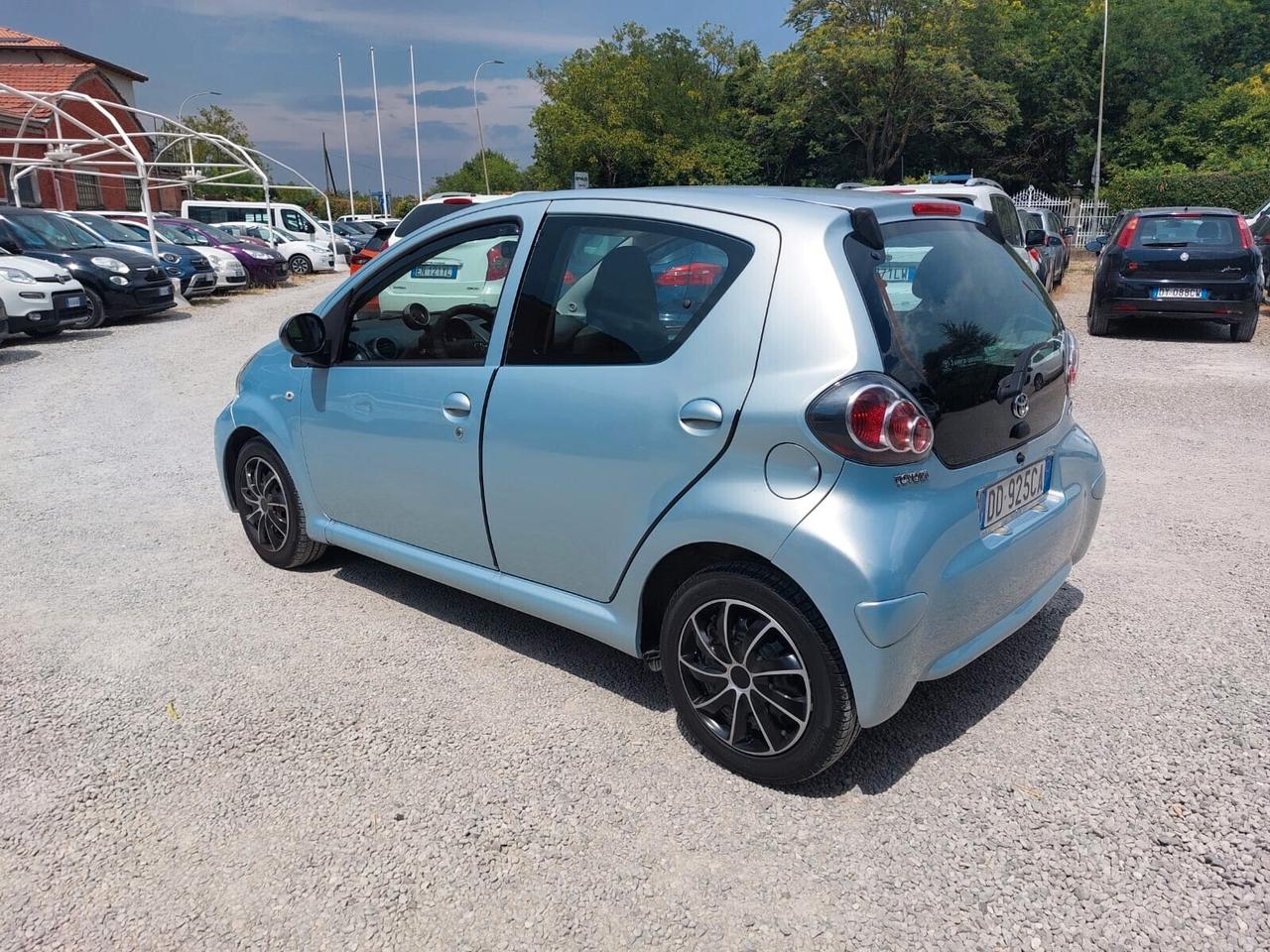 Toyota Aygo 1.0 12V VVT-i 5PORTE KM 100000
