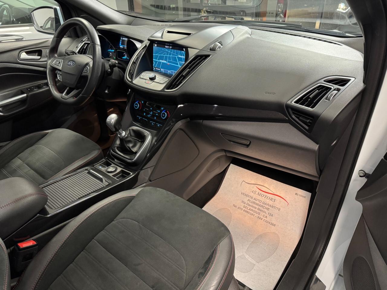 Ford Kuga 1.5 TDCI 120 CV S&S 2WD ST-Line