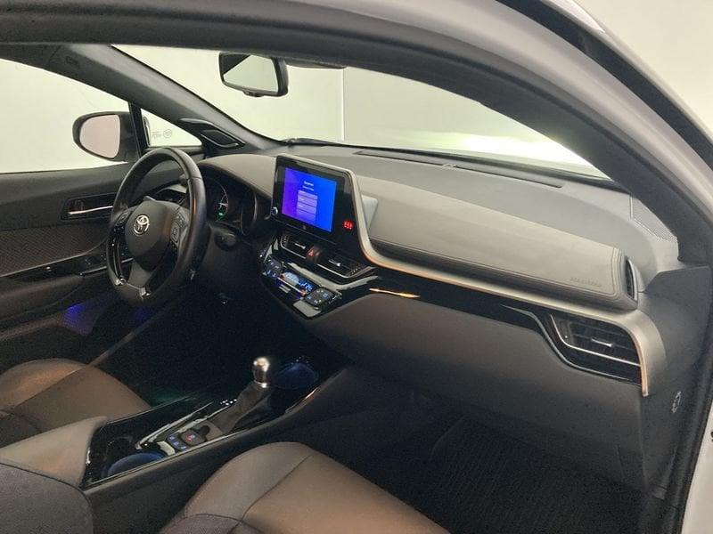 Toyota C-HR 1.8 Hybrid E-CVT Lounge