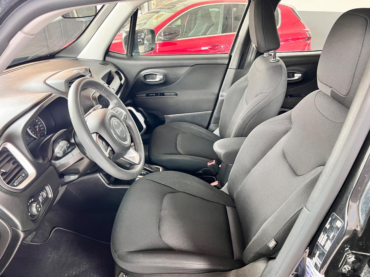 Jeep Renegade 1.3 T4 DDCT Longitude