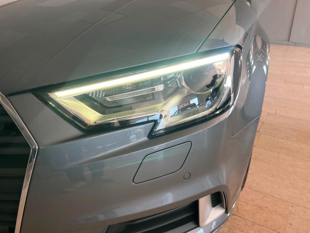 Audi A3 Cabrio 1.6 TDI 116 CV Sport