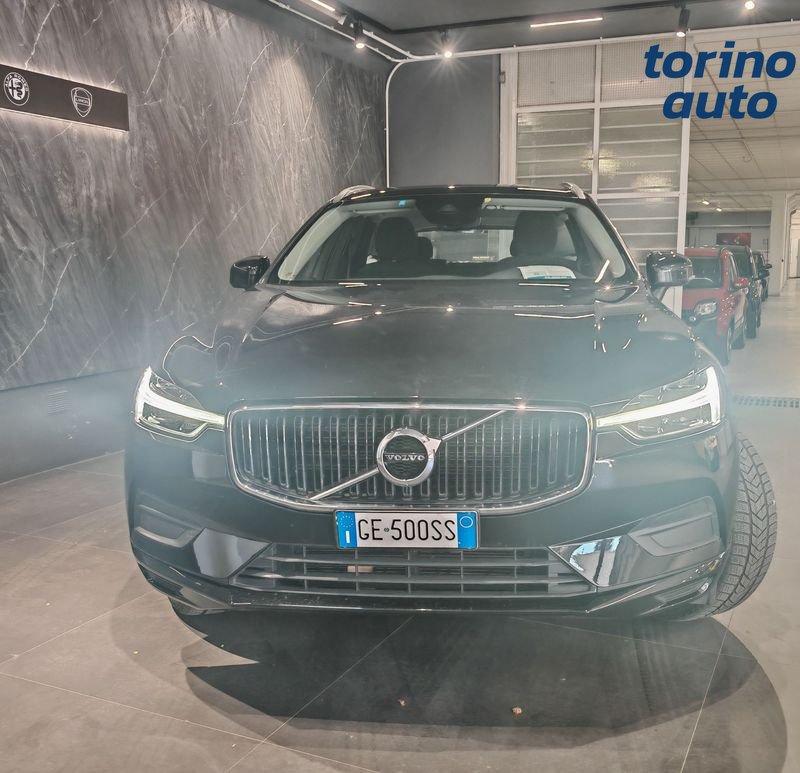 Volvo XC60 B4 automatico Momentum