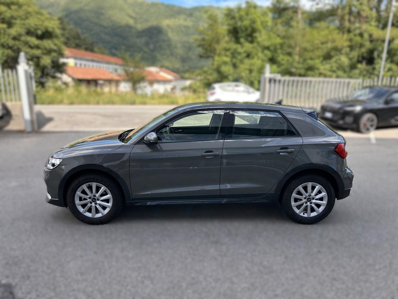 Audi A1 allstreet 30 TFSI S tronic Business