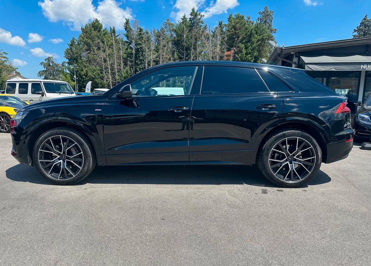 Audi Q8 50 TDI 286 CV quattro tiptronic Sport /s line/tetto/km doc/