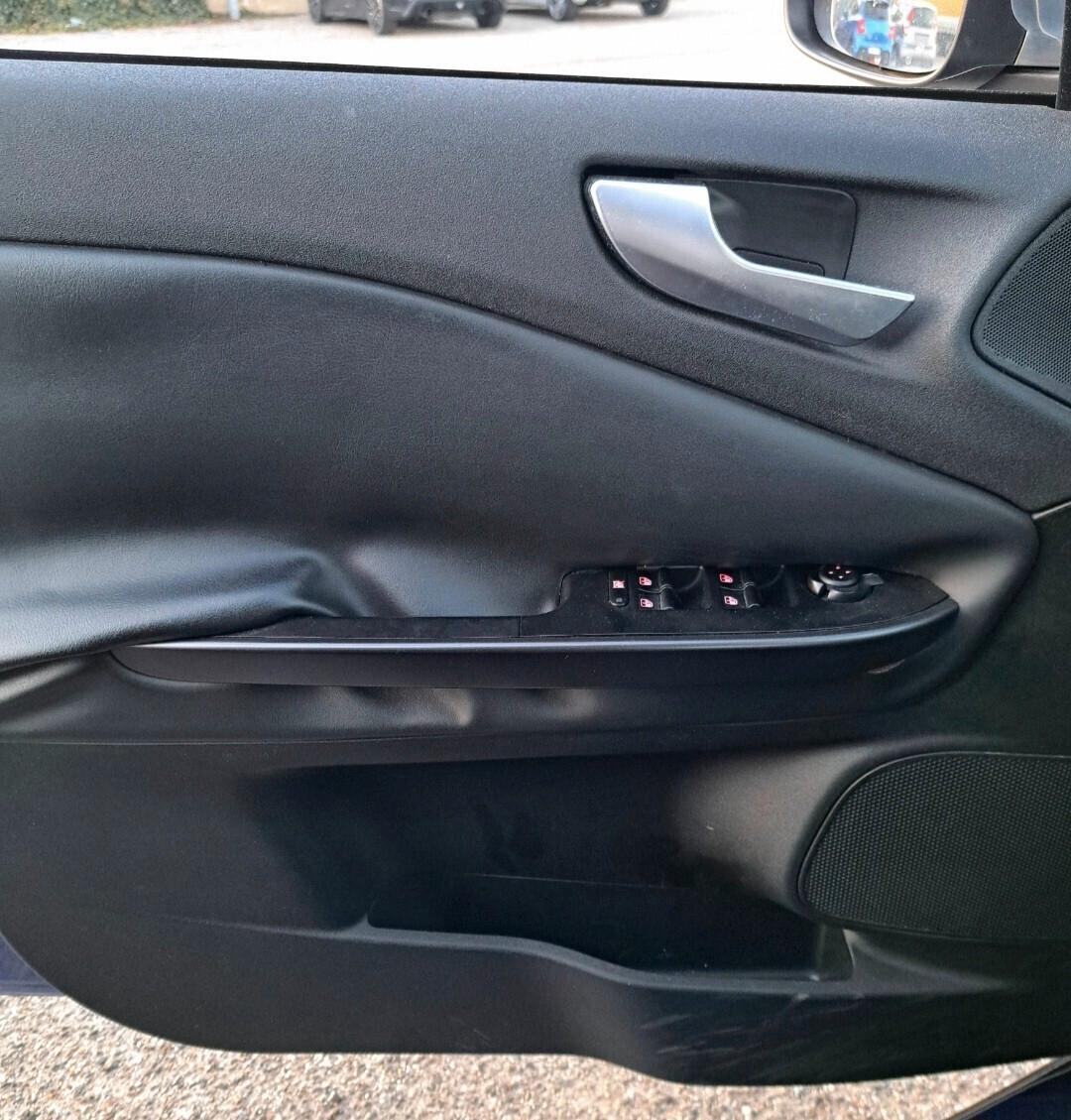 Alfa Romeo Giulietta 1.4 Turbo 120 CV Distinctive