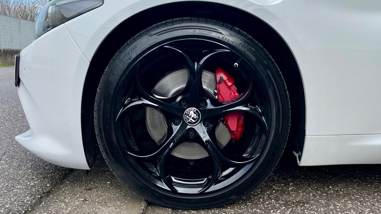 ALFA ROMEO GIULIA 2.2 VELOCE AT8 Q4 210CV - TETTO, PELLE, SEDILI RISCALDATI