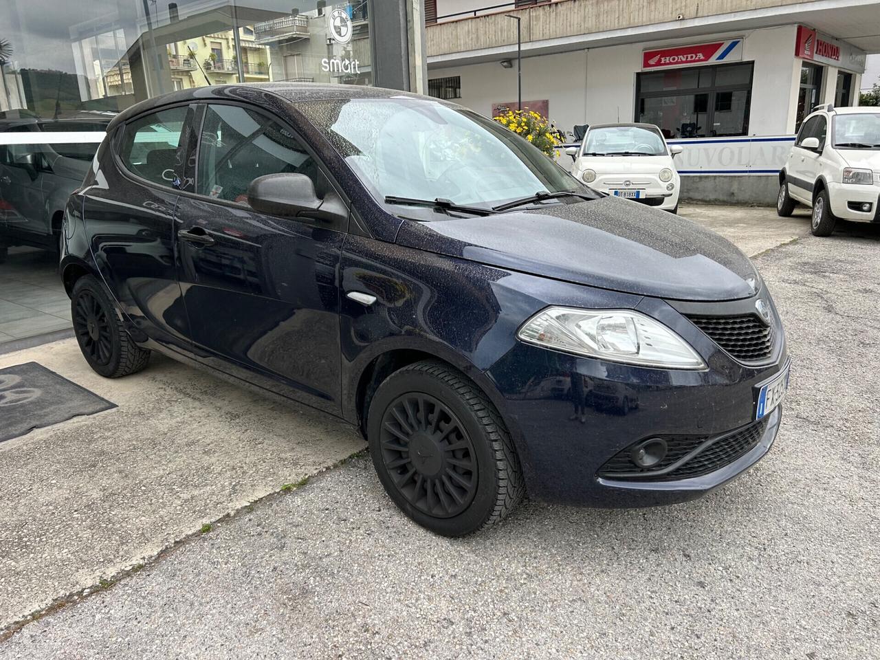 Lancia Ypsilon 1.2 “IMPIANTO GPL DI SERIE “