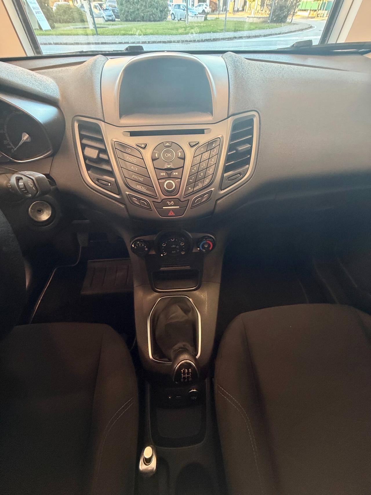 Ford Fiesta 1.5 TDCi 75CV 5 porte Black & White Edition