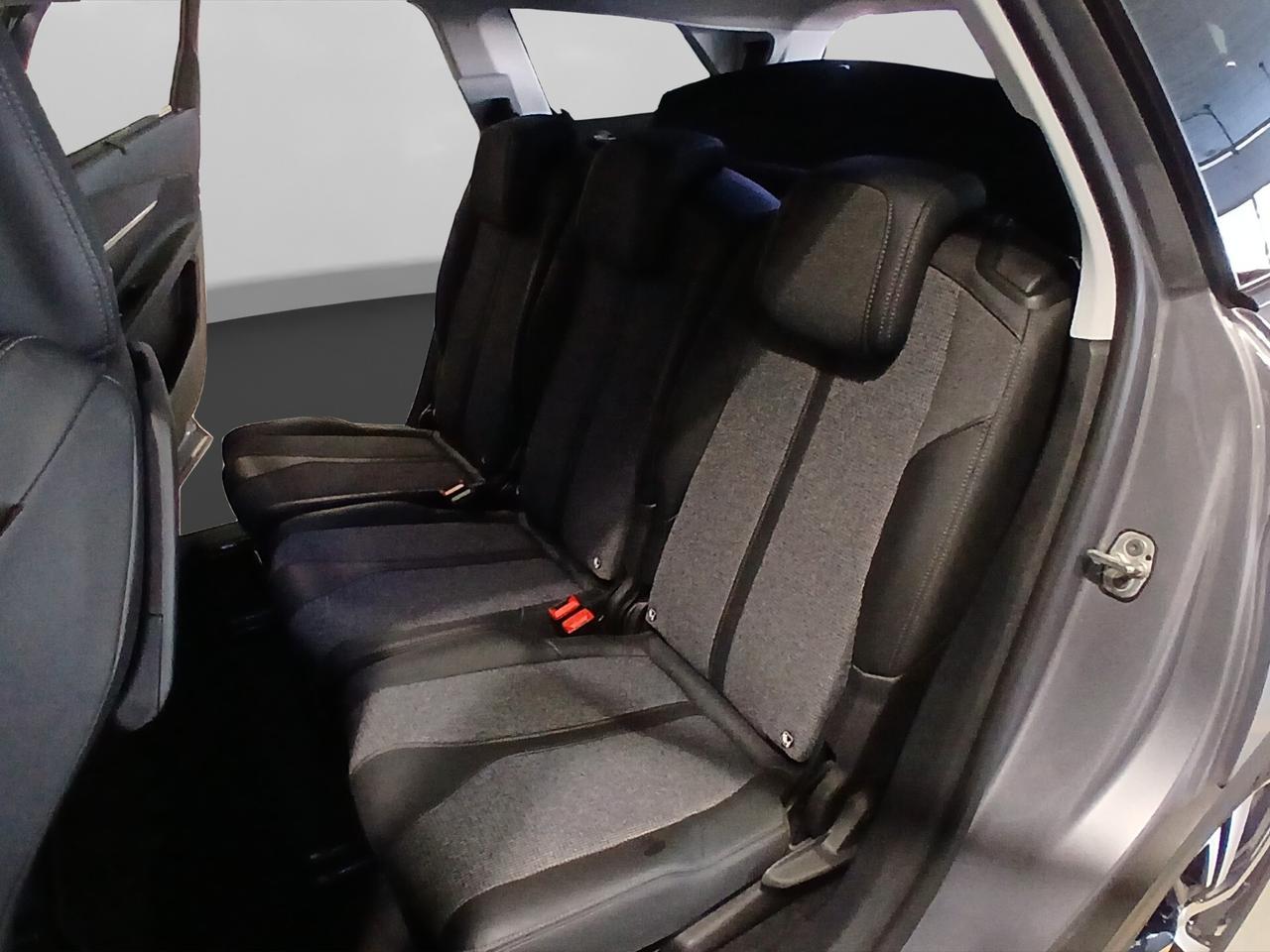 Peugeot 5008 BlueHDi 130CV S&S EAT8 Allure