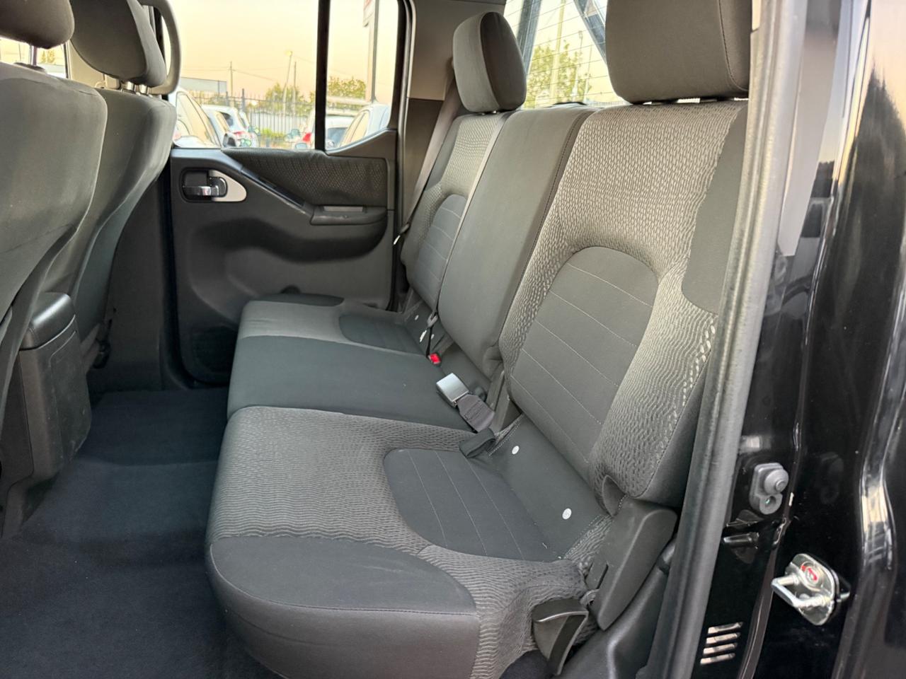 Nissan Navara 2.5 dCi 190CV 4 porte Double Cab Sport Platinum