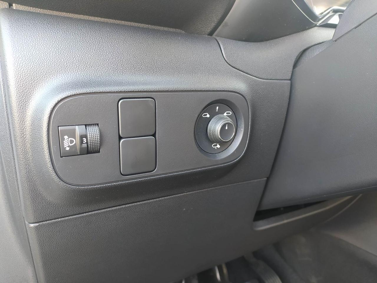 Citroen C3 C-Series 1.2 PureTech 83 #7281