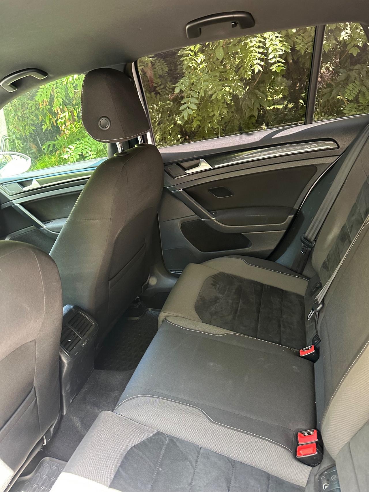 Volkswagen Golf 1.6 TDI 110 CV DSG 5p. Highline BlueMotion Technology