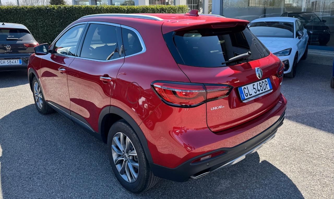 MG HS HS I 1.5 t Luxury / NO VINCOLI