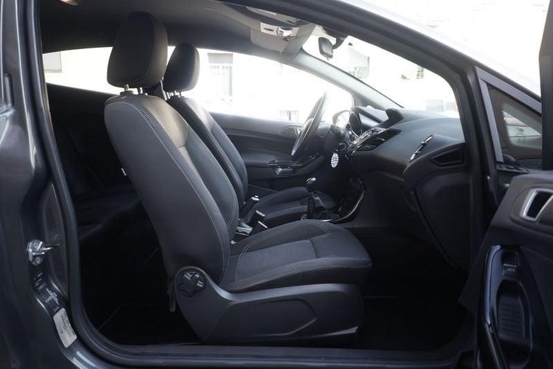 Ford Fiesta Ford Fiesta 1.4 3p. Bz.- GPL Titanium Unicoproprietario