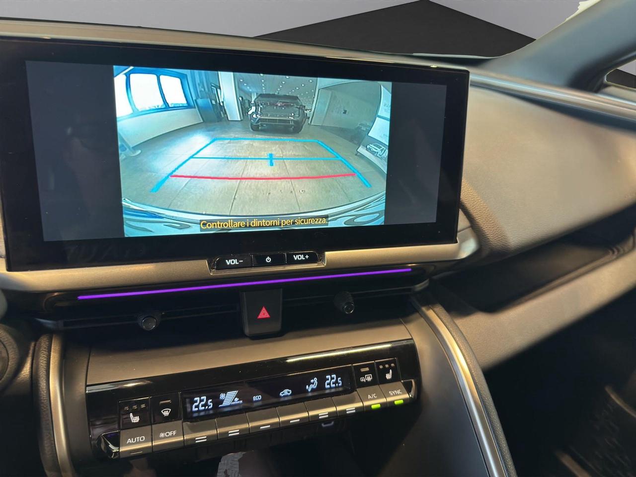 Toyota C-HR 1.8 hev Lounge fwd e-cvt