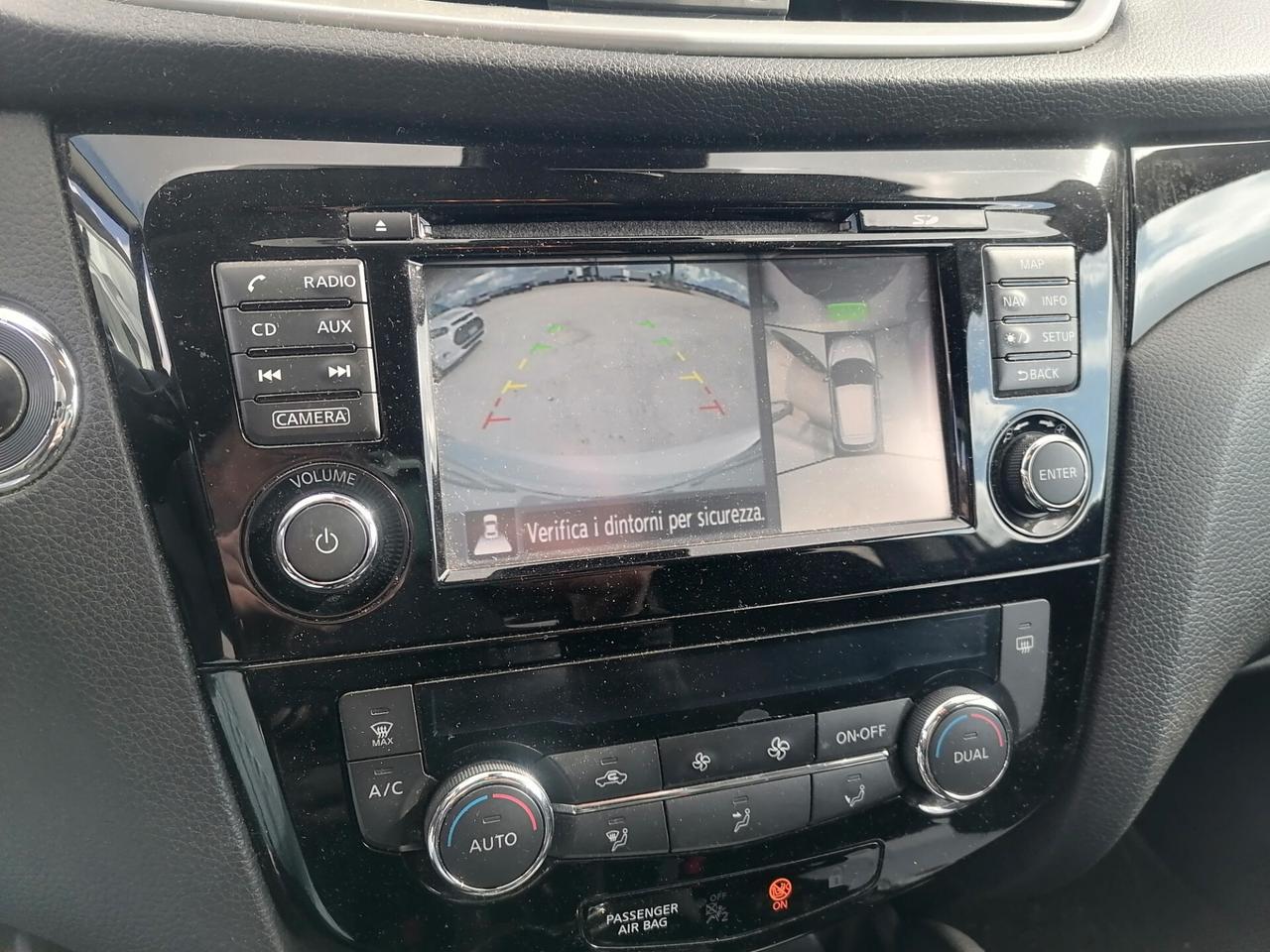 Nissan Qashqai 1.5 dCi TEKNA TETTO PANORAMICO 2017