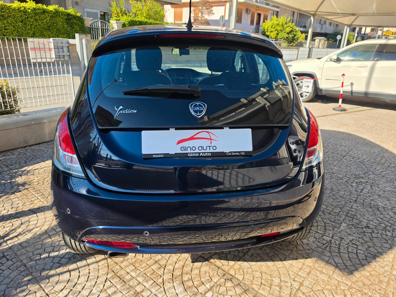 Lancia Ypsilon 1.2 69 CV 5 porte Gold