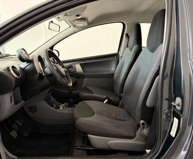 TOYOTA Aygo 1.0 12V VVT-i 3 porte Sol
