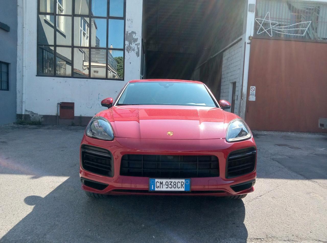 Porsche Cayenne 4.0 GTS