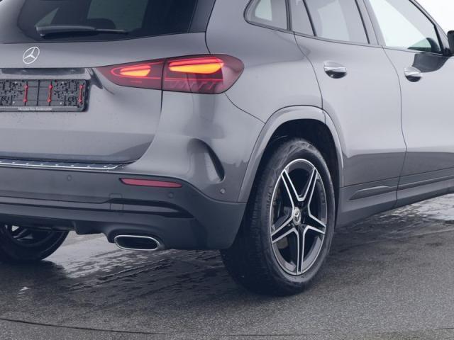 MERCEDES Classe GLA 180 Automatic Premium AMG