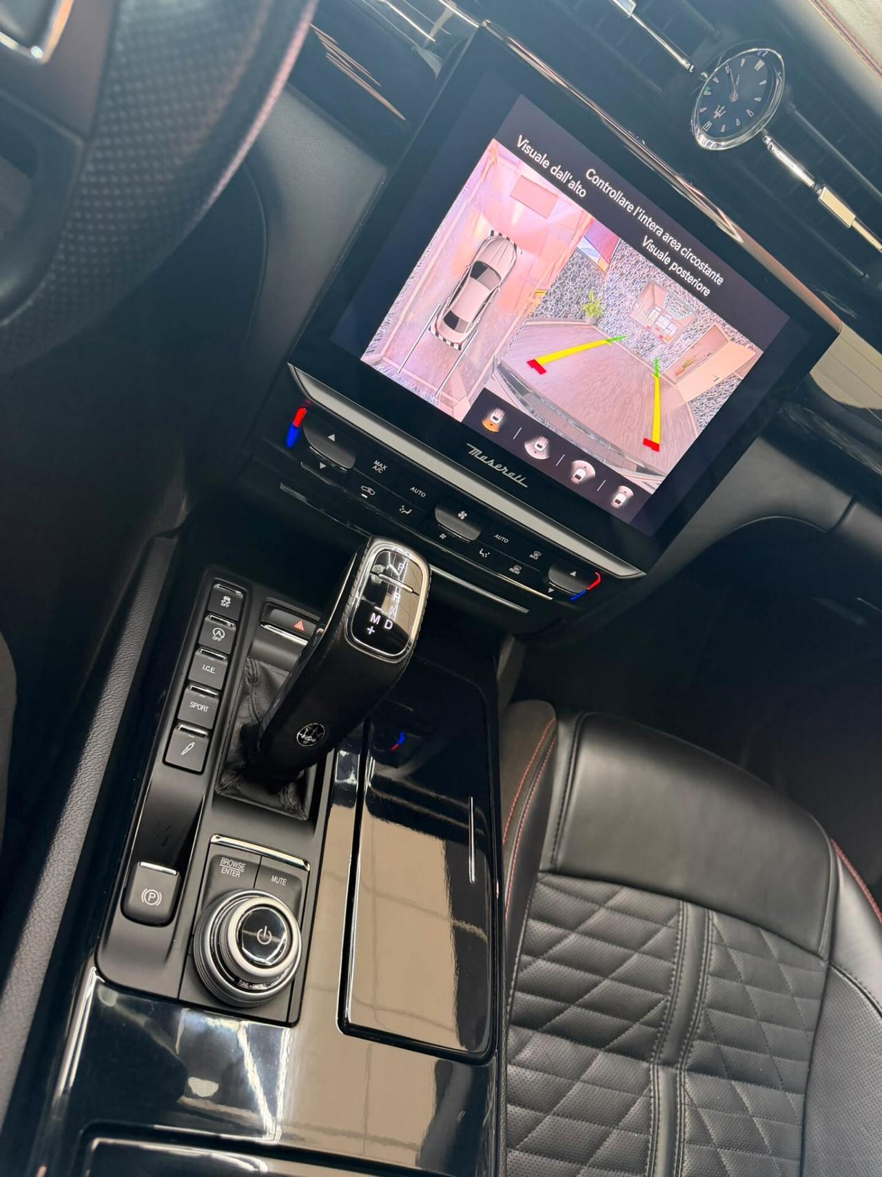 Maserati Quattroporte V6 430 CV AWD Modena Q4