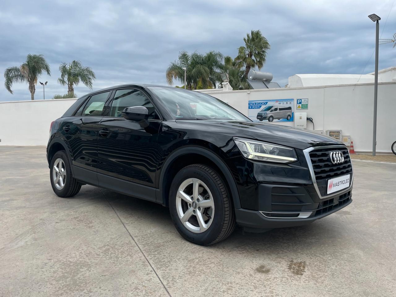 Audi Q2 30 TDI Business