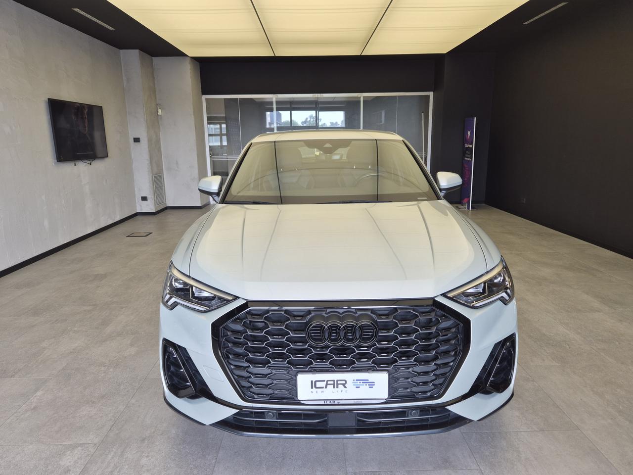 AUDI Q3 I 2019 Sportback - Q3 Sportback 35 2.0 tdi S line edition s-tronic