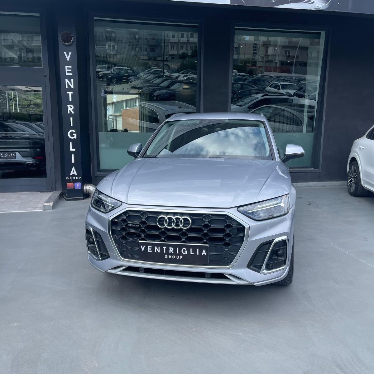 AUDI Q5 40 2.0 tdi mhev 12V S line quattro s-tronic
