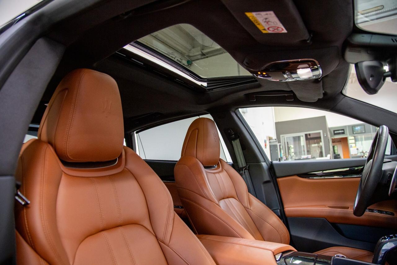 Maserati Quattroporte V6 430 CV AWD Modena Q4